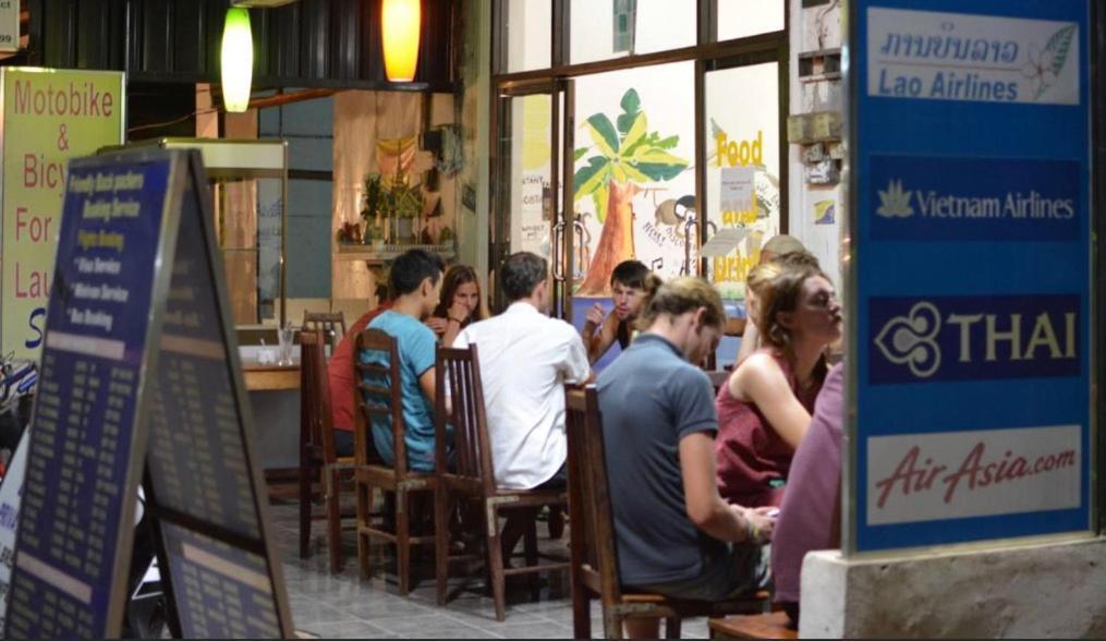 Lucky Backpacker Hostel Vientiane Exteriör bild