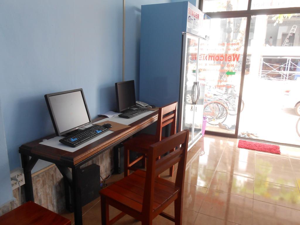 Lucky Backpacker Hostel Vientiane Exteriör bild