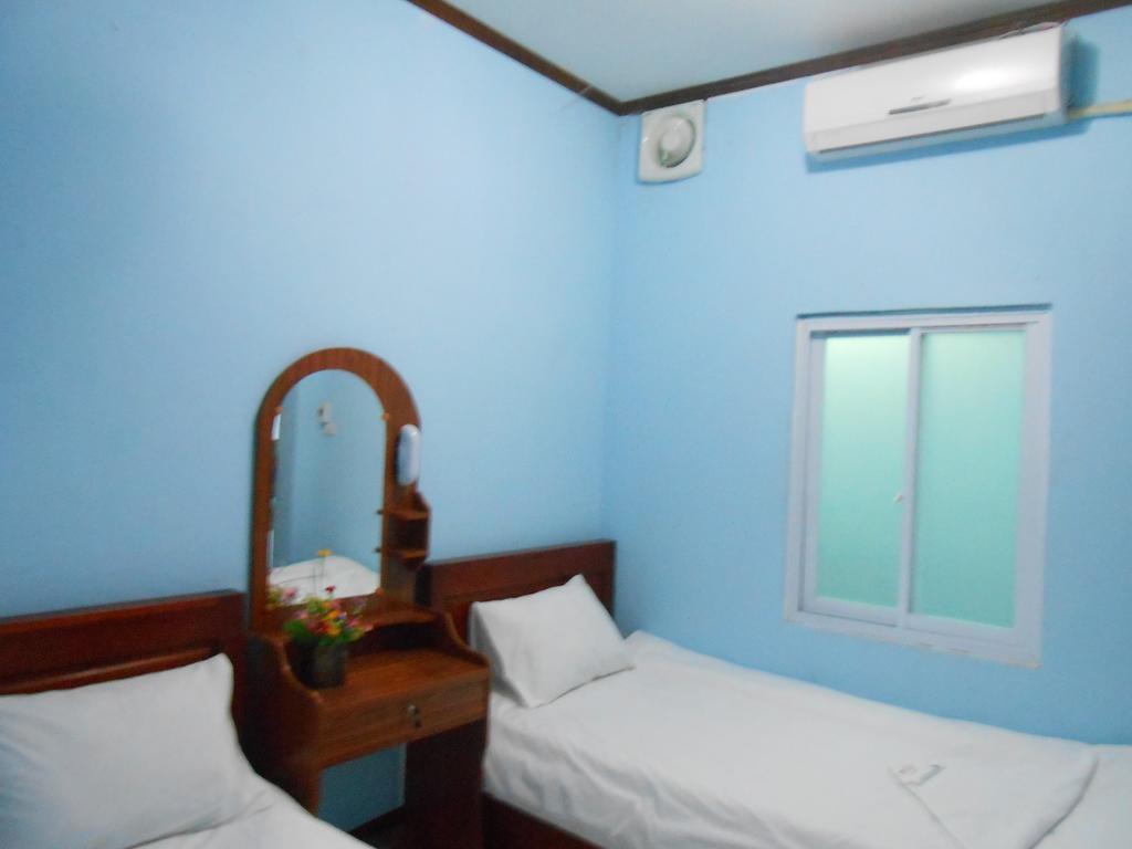 Lucky Backpacker Hostel Vientiane Exteriör bild