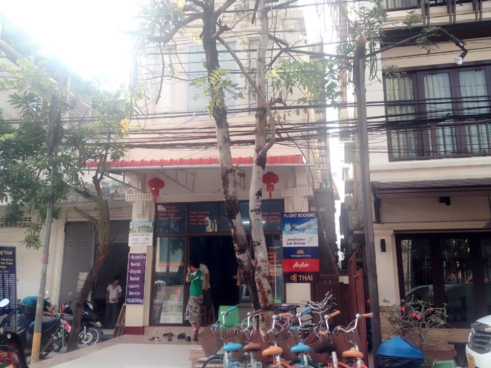 Lucky Backpacker Hostel Vientiane Exteriör bild